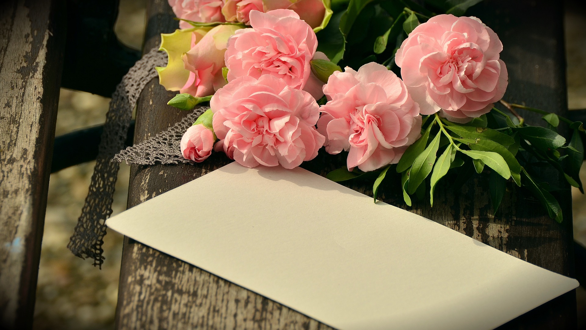 bunch-of-flowers-g698f51041_1920