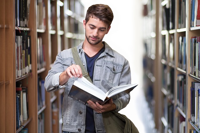 student a knihovna